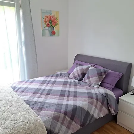 Ana Apartment